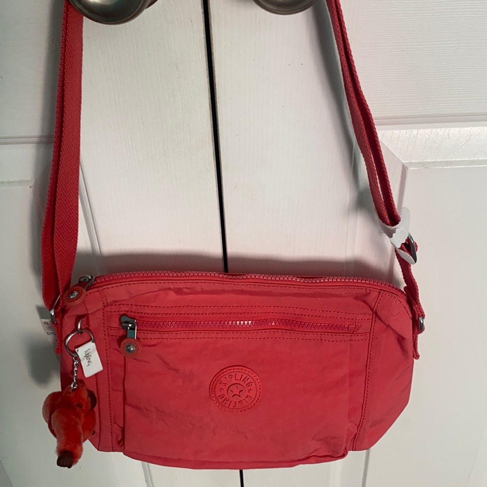 🆕Kipling Kayla Papaya Tonal, Crossbody Bag